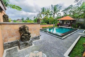 Sari Bamboo Bungalows