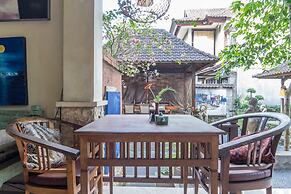 Sari Bamboo Bungalows