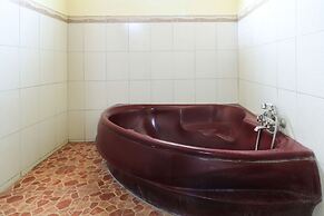 Sari Bamboo Bungalows