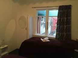 Kokatahi Valley Country Inn