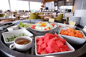 MaxOneHotels.com at Platinum Hayam Wuruk Jakarta