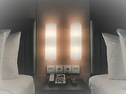 MaxOneHotels.com at Platinum Hayam Wuruk Jakarta