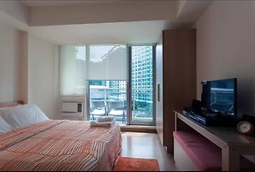 Santorini 1 Bedroom Condo at Azure Urban Residences