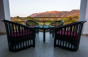 Lake Alpi resort Kumbhalgarh