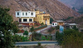 Lake Alpi resort Kumbhalgarh