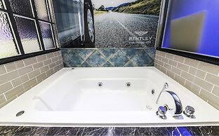 Bentley Business Hotel