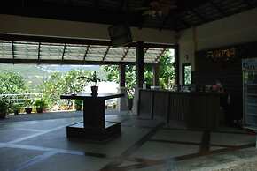 Hillside Village Resort