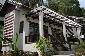 Hillside Village Resort