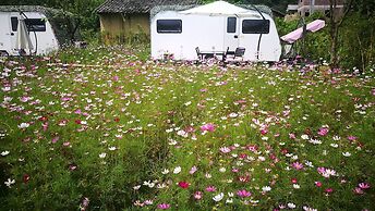 Welcamp-Heduli village hotel