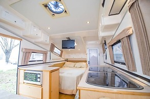 Welcamp-Heduli village hotel