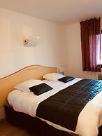 Hotel Restaurant Le Champs des Lys