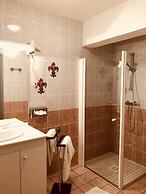 Hotel Restaurant Le Champs des Lys