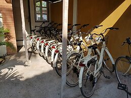 White Coconut Cottage