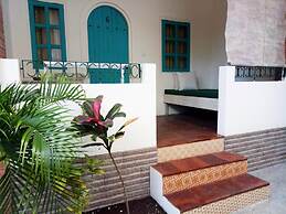 White Coconut Cottage