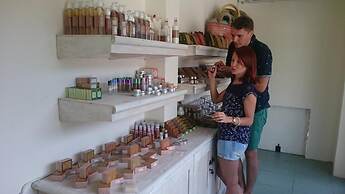 White Coconut Cottage