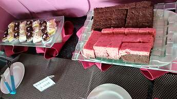 Premiere Hotel Tegal