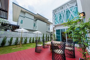 Dream Luxury Chiang Mai Pool Villa