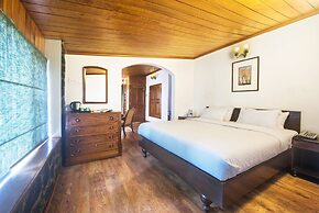 Villa Retreat - Boutique Hotel and Cottages