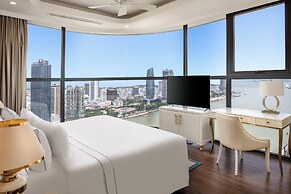 Melia Vinpearl Danang Riverfront