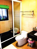Qi Hua Zhen Ju Homestay
