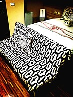 Qi Hua Zhen Ju Homestay