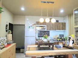 Qi Hua Zhen Ju Homestay
