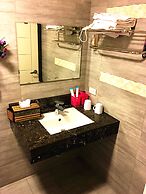 Qi Hua Zhen Ju Homestay