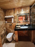 The Chalets Naldehra