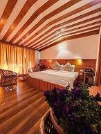 The Chalets Naldehra