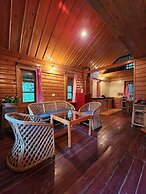 The Chalets Naldehra