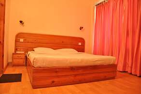 The Chalets Naldehra