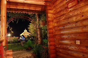 The Chalets Naldehra