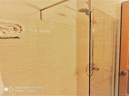 Glorious Monywa Hotel