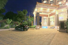 Glorious Monywa Hotel