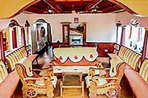 GuestHouser 3 BHK Houseboat e567