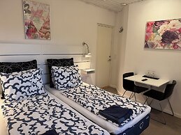 Hine Bakke Guest House
