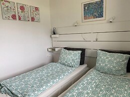 Hine Bakke Guest House