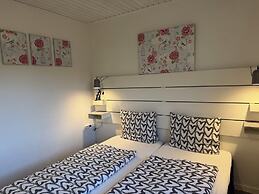 Hine Bakke Guest House