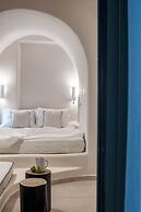 Melidron Hotel & Suites