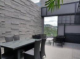 The Luxe Hotel Da Lat