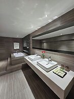 The Luxe Hotel Da Lat