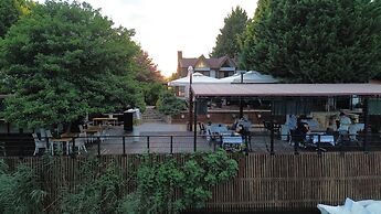 216 North Hotel & Wellness-Spa