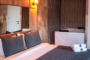 216 North Hotel & Wellness-Spa