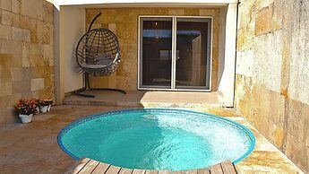 216 North Hotel & Wellness-Spa