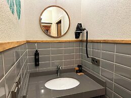 216 North Hotel & Wellness-Spa