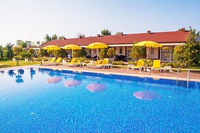 216 North Hotel & Wellness-Spa