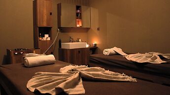 216 North Hotel & Wellness-Spa