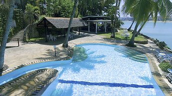 Tamarind Village Apartments