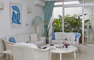 Tamarind Village Apartments