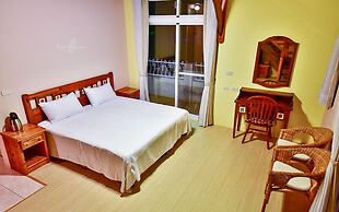 Bear Meets Moose B&B